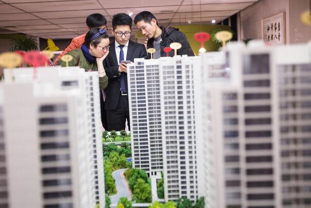 组图：90后房产销售员 一年能卖5.5个亿