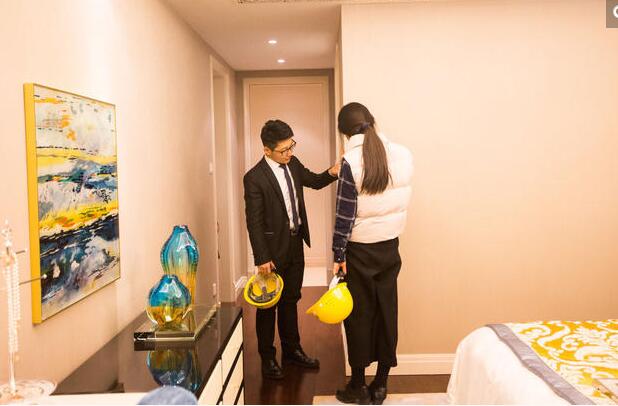 组图：90后房产销售员 一年能卖5.5个亿