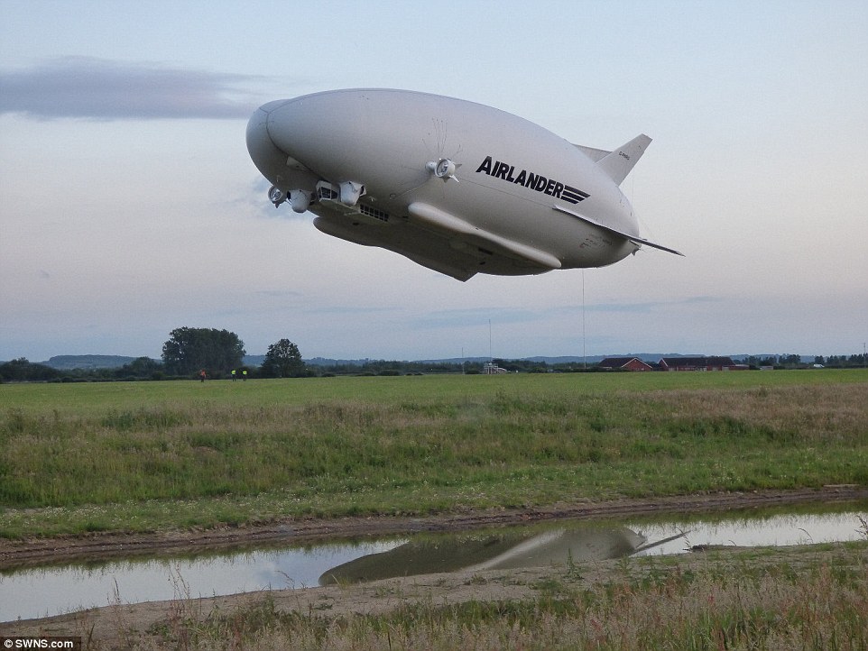 飞天屁股成功试飞