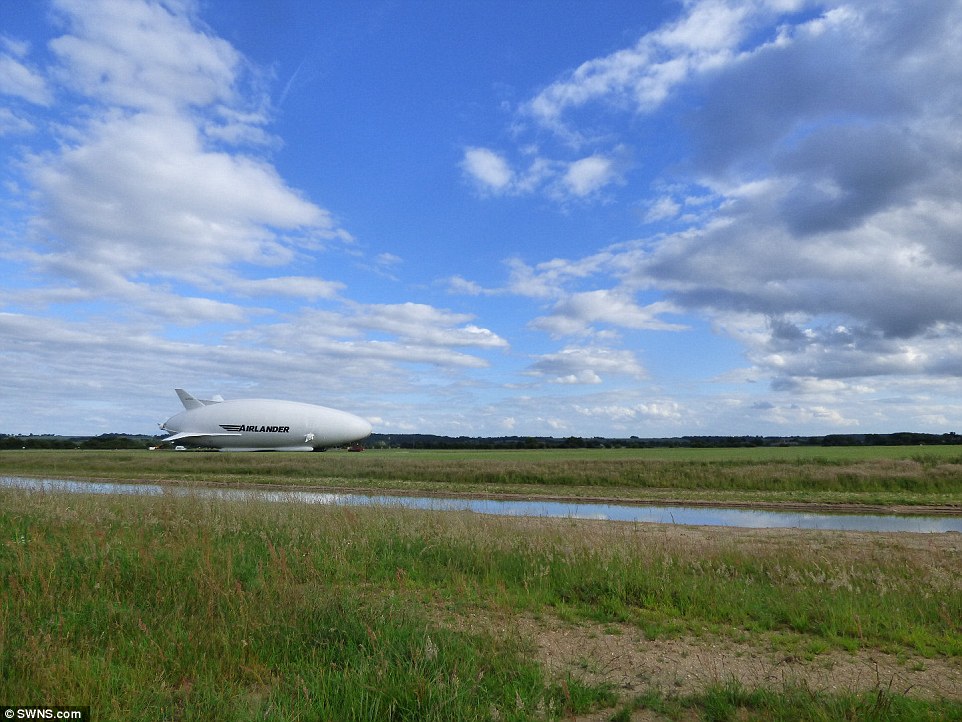 飞天屁股成功试飞