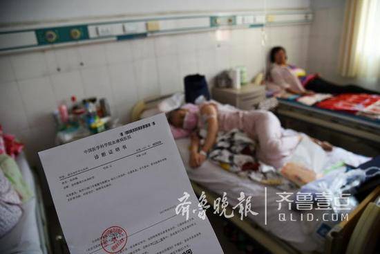 母亲患白血病隐瞒1年多 儿子成高考状元(组图)