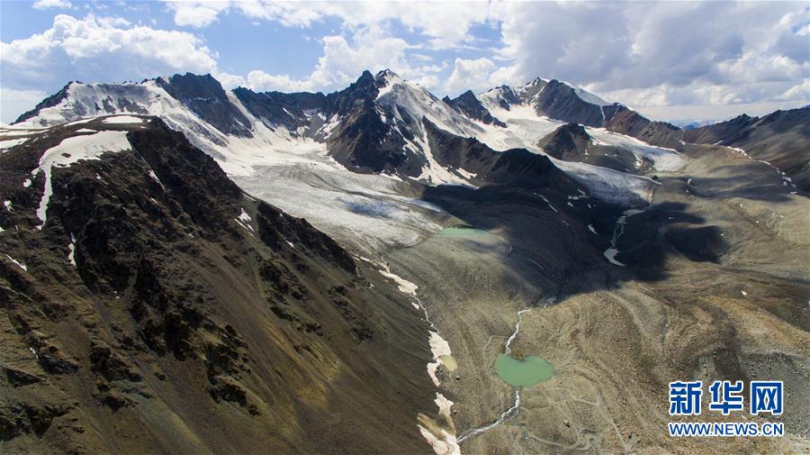 （图文互动）（9）“飞阅”天山 穿越新疆最美公路