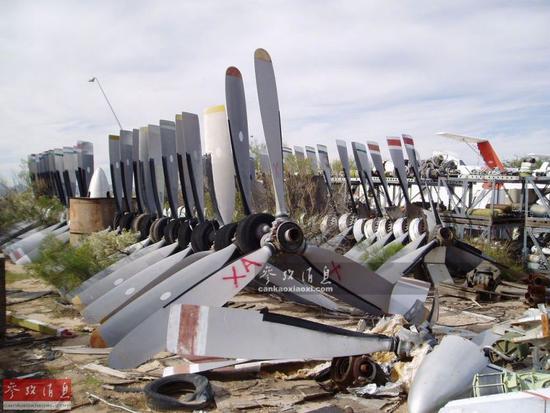 发动机堆成山！近观世界最大战机坟场