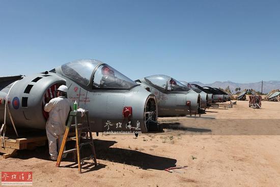 发动机堆成山！近观世界最大战机坟场