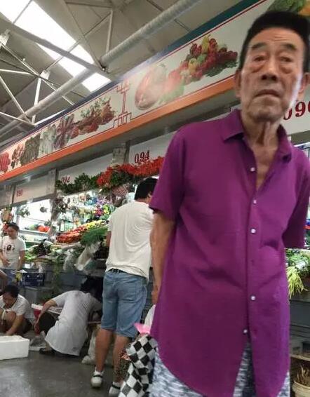 北京有个神奇的菜场！谢霆锋洪金宝高圆圆都爱逛