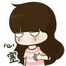 比如，小琳在家休息，母亲看到后会说：“整天在家能找到男朋友吗？赶紧给我出去交朋友！”去年临近春节时，母亲又说：“不买几件漂亮衣服不要回来！不穿漂亮点怎么去相亲！”母亲若是去参加了朋友的女儿或儿子的婚宴回来，就会打电话数落小琳：“你看人家和你年纪差不多都嫁了！你赶紧去相亲啊！”