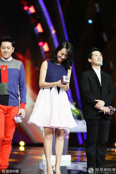 朱丹蓬蓬裙遮腹粗腰身飘孕味