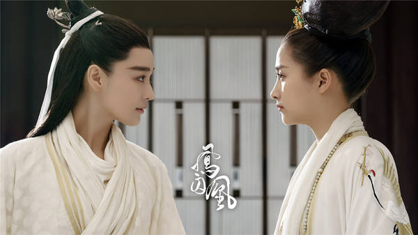 张馨予反串出演《凤囚凰》