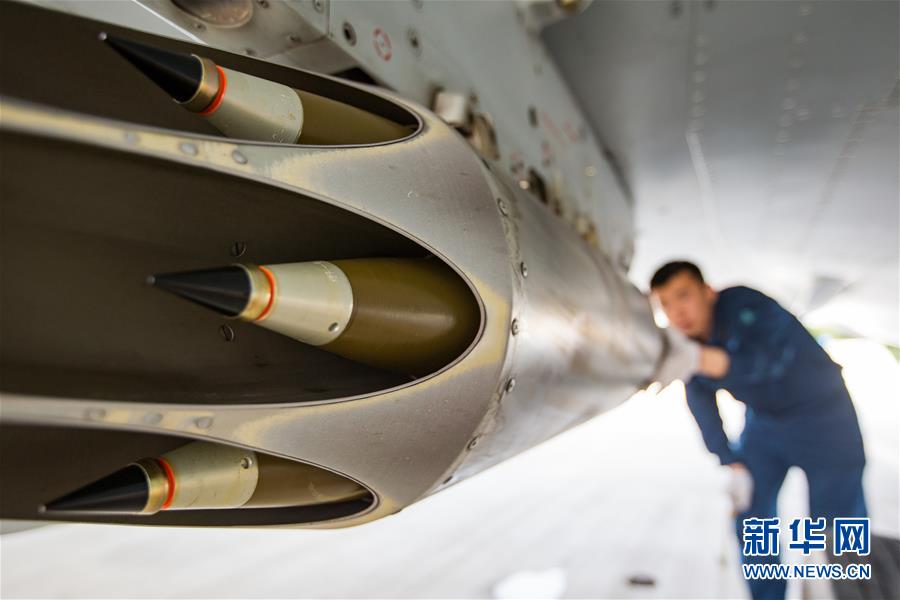 （图文互动）（10）“国际军事比赛—2017”：歼－10B战机首度出征 “航空飞镖”与世界先进战机同场竞技