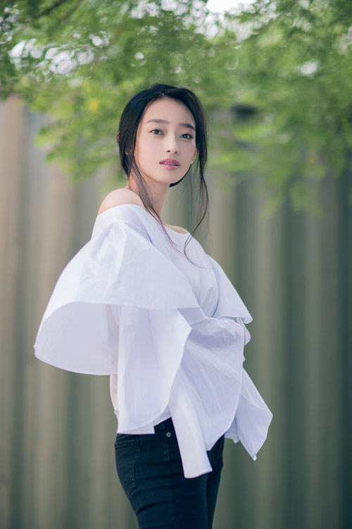 王艺诺献声IP剧推广曲《有心》 清新唱腔诠释细腻情感