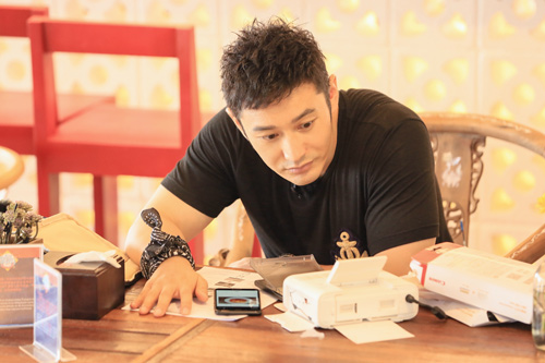 赵薇欲拍新电影? 周冬雨黄晓明情侣兄妹演不成演母子【5】